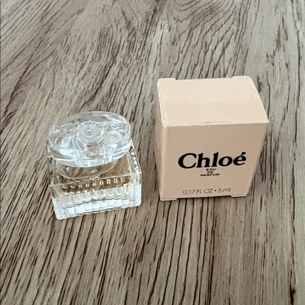 CHLOE 17 FL OZ DELUXE MINI TRAVEL SAMPLE